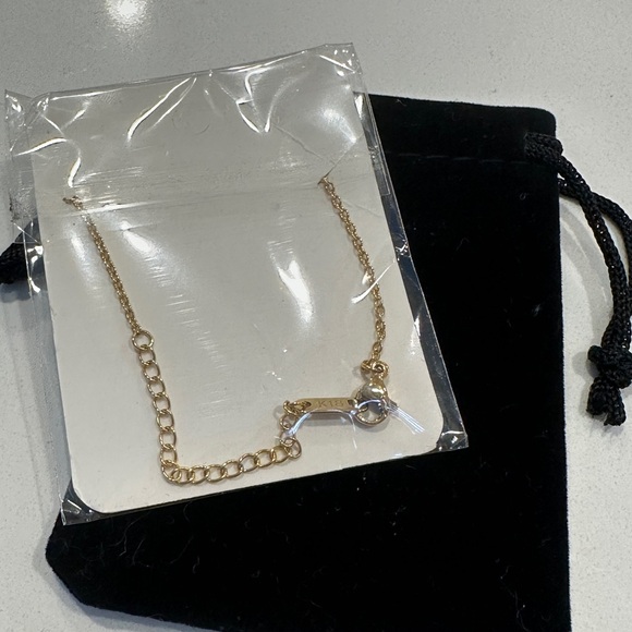 Personalized Initial Bracelet Gold Letter Bracelet J Dainty - Picture 3 of 3